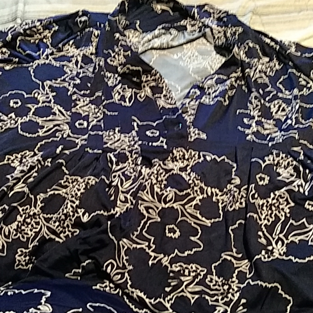 Blue flower shirt